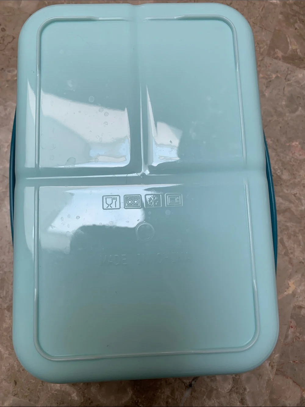 Cute Aqua Blue Lunch Box. NOT included tableware. Pre-Owned. Standard size.